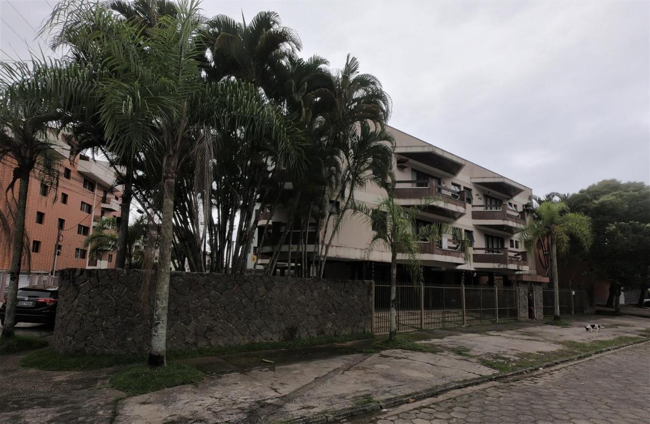 Excelente Localizacao, 400 Metros Da Praia Ar Condicionado E Wi-Fi Apartman Ubatuba Kültér fotó